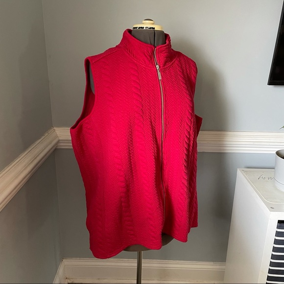 Coldwater Creek Red Soft Quilted Vest - Picture 2 of 9